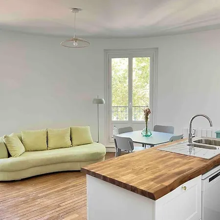 アパート Magnifique Familiale 6 Personnes 3 Et 3 Salles De Bain En Hyper Centre Avec Rue Pietonne Parking 20m トロワ