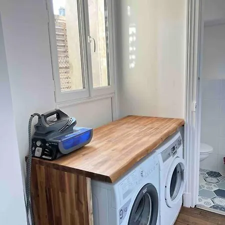 Magnifique Familiale 6 Personnes 3 Et 3 Salles De Bain En Hyper Centre Avec Rue Pietonne Parking 20m Troyes